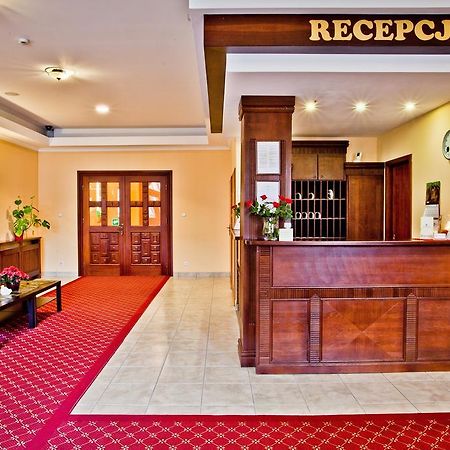 Hotel Stara Szmergielnia Bielsko-Biala Bagian luar foto