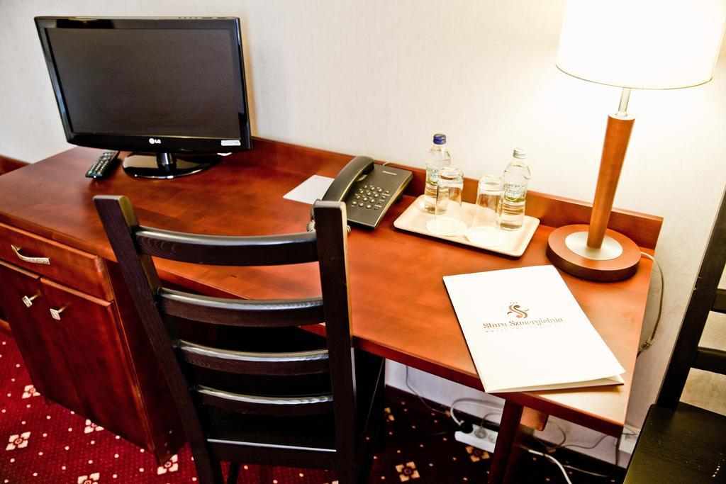 Hotel Stara Szmergielnia Bielsko-Biala Ruang foto